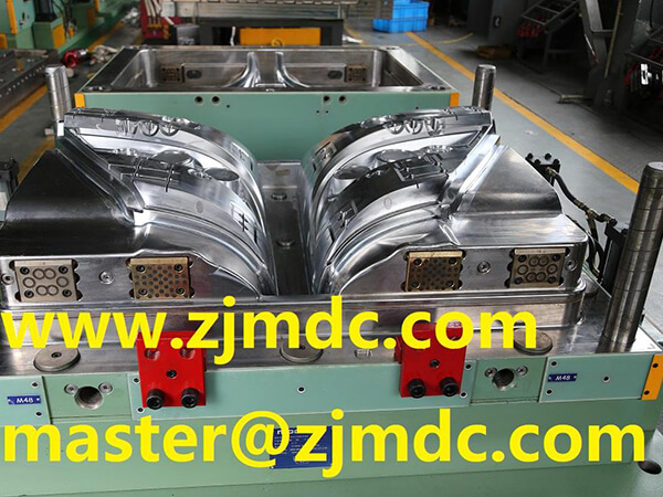 復合材料模壓外部解決方案：服務汽車、建筑等高性能應用